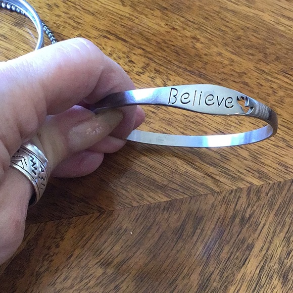 Bundle lot of bangle bracelets - Picture 2 of 7